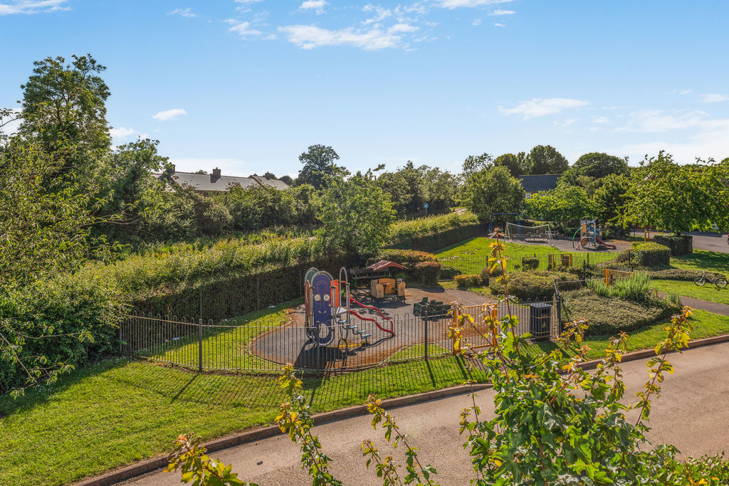 Bridges Close Bloxham